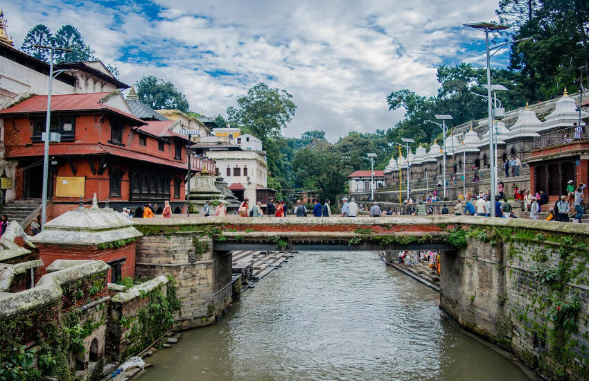 Bild vom Pashupatinath Tempel in Kathmandu.